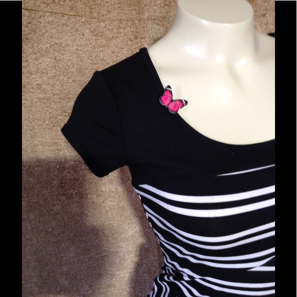 GUESS BLACK & WHITE BODYCON DRESS - Picture 4 of 8